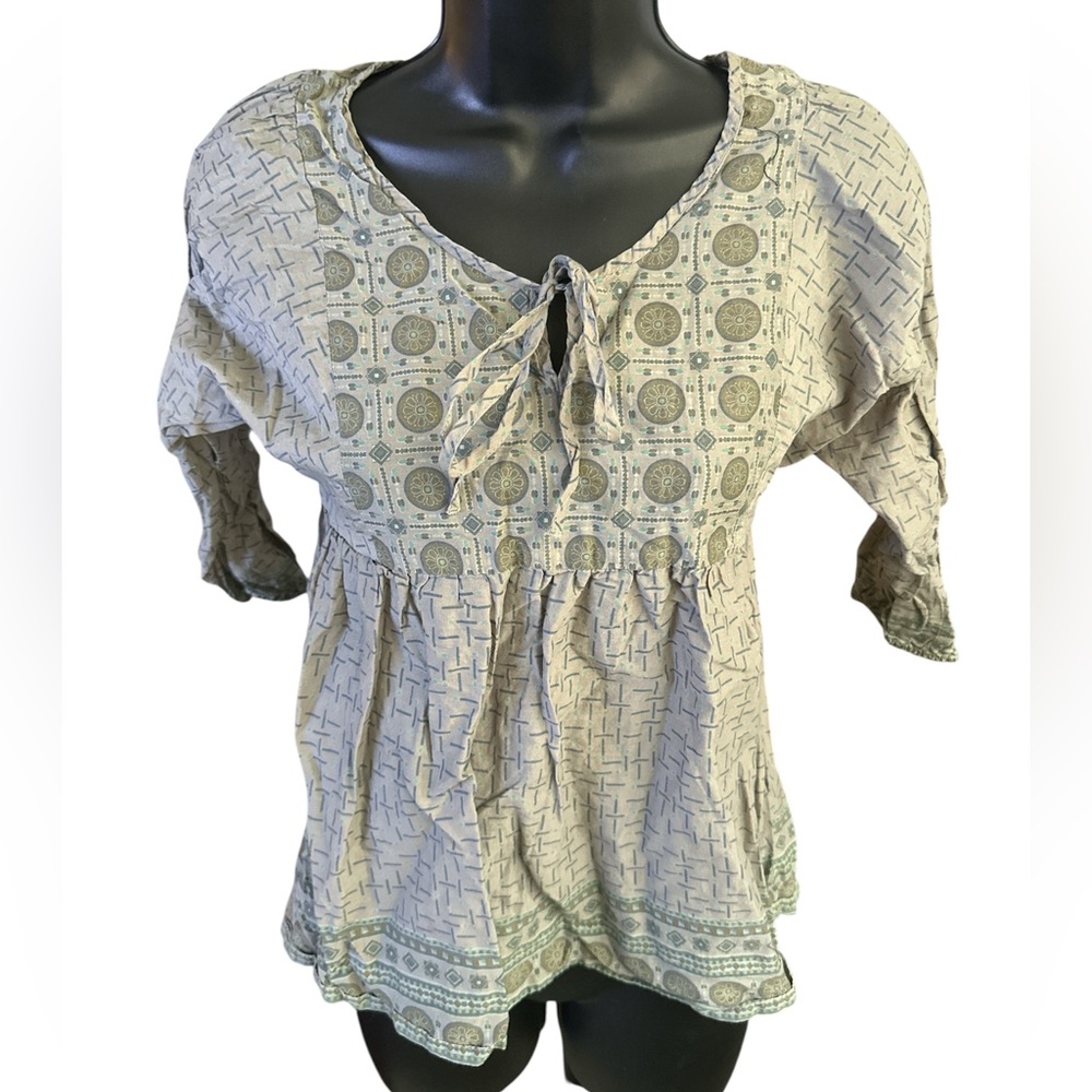 H&M Woven Pattern Tie-Front Peasant Top - Sage Green NWOT